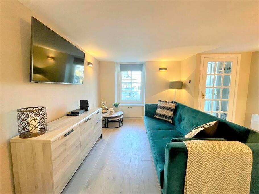 Stylish, Central And Cosy 1Bd Nr Canongate EDI Kültér fotó